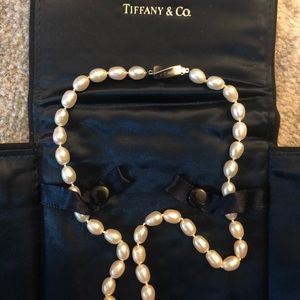 Tiffany pearl necklace